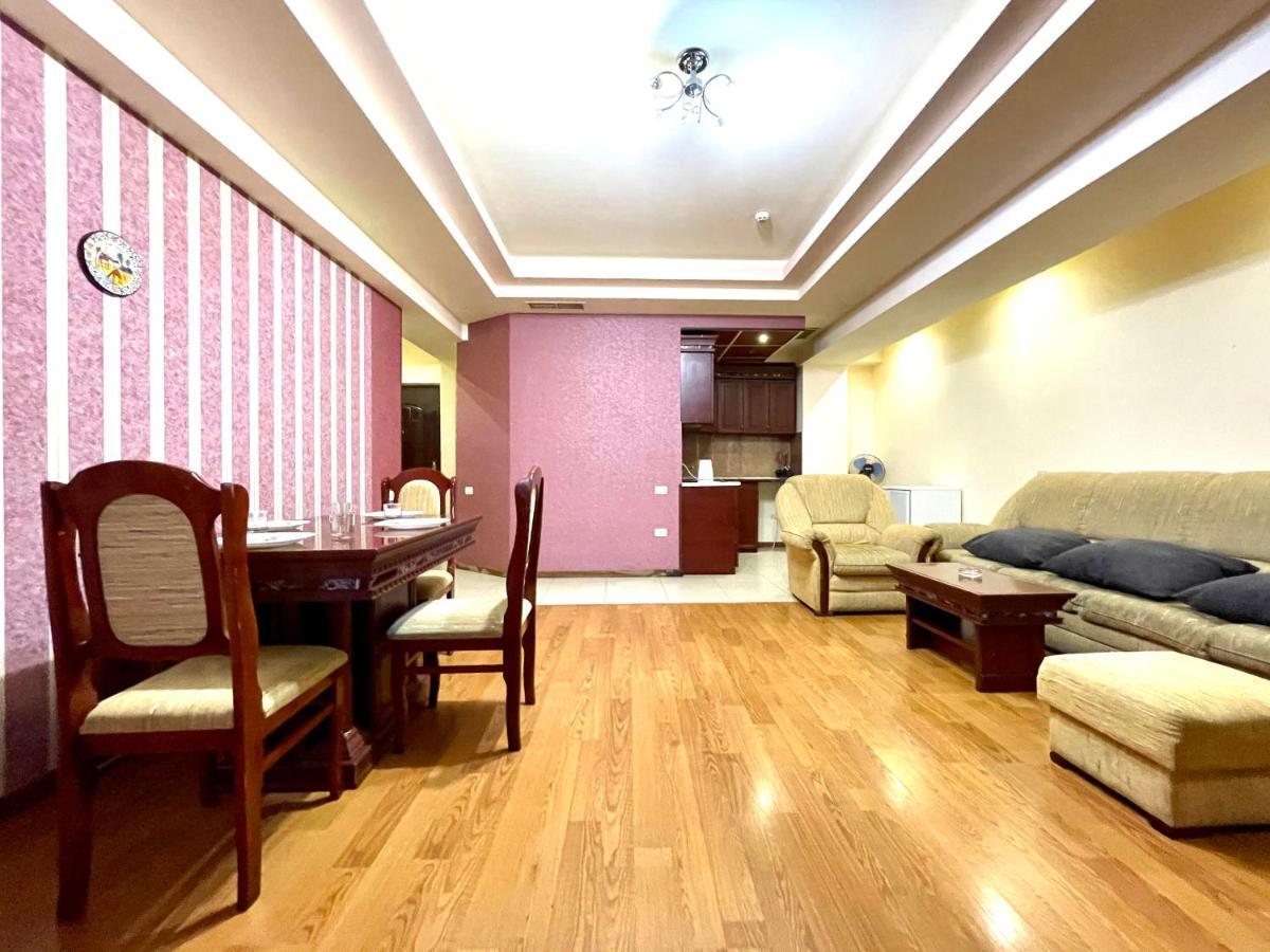 Apartments Emili Erevan Exterior foto