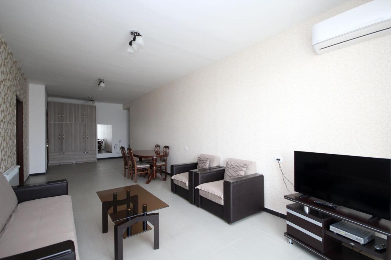 Apartments Emili Erevan Exterior foto