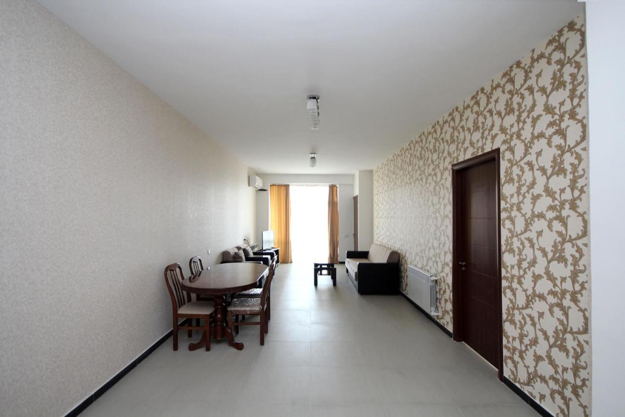 Apartments Emili Erevan Exterior foto