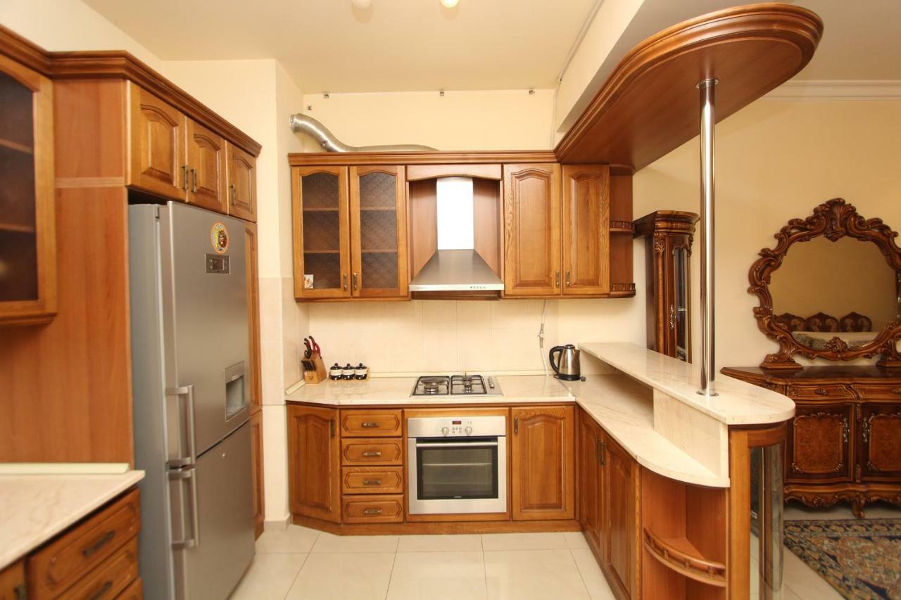 Apartments Emili Erevan Exterior foto