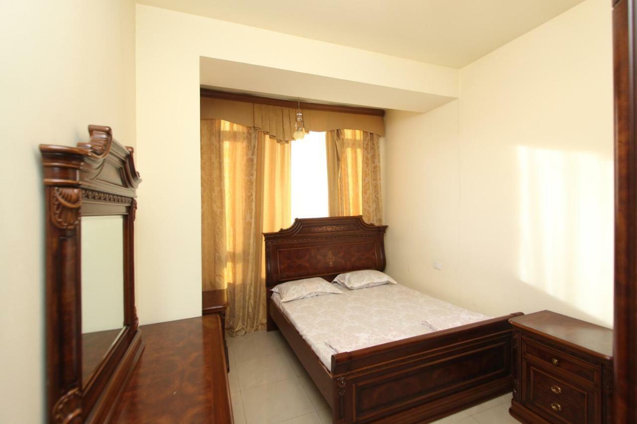 Apartments Emili Erevan Exterior foto